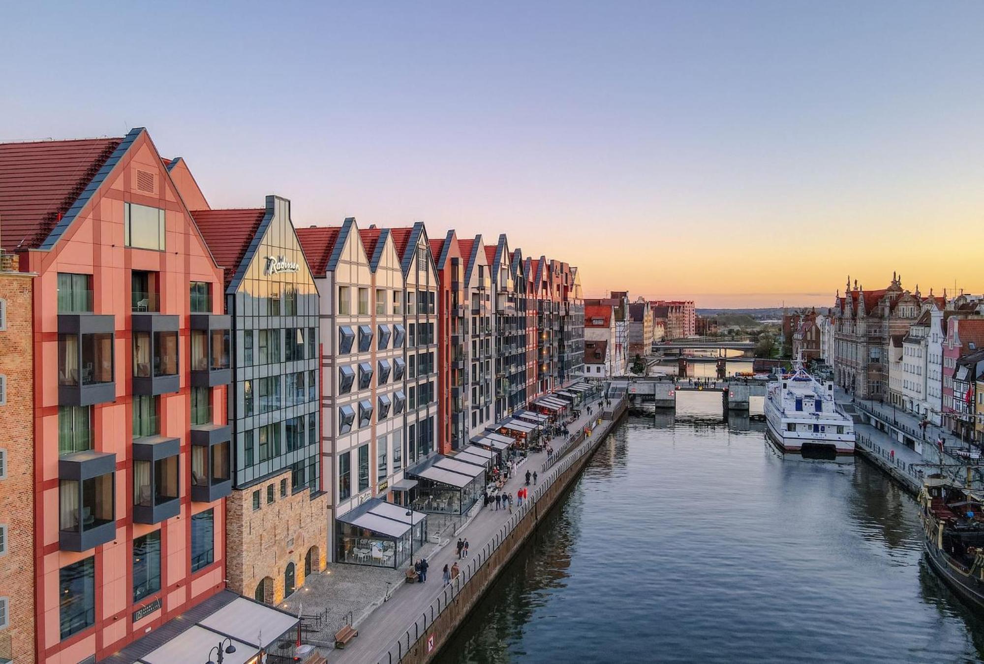 Deo Plaza - Apartamenty W Sercu Gdanska By Rent Like Home Esterno foto