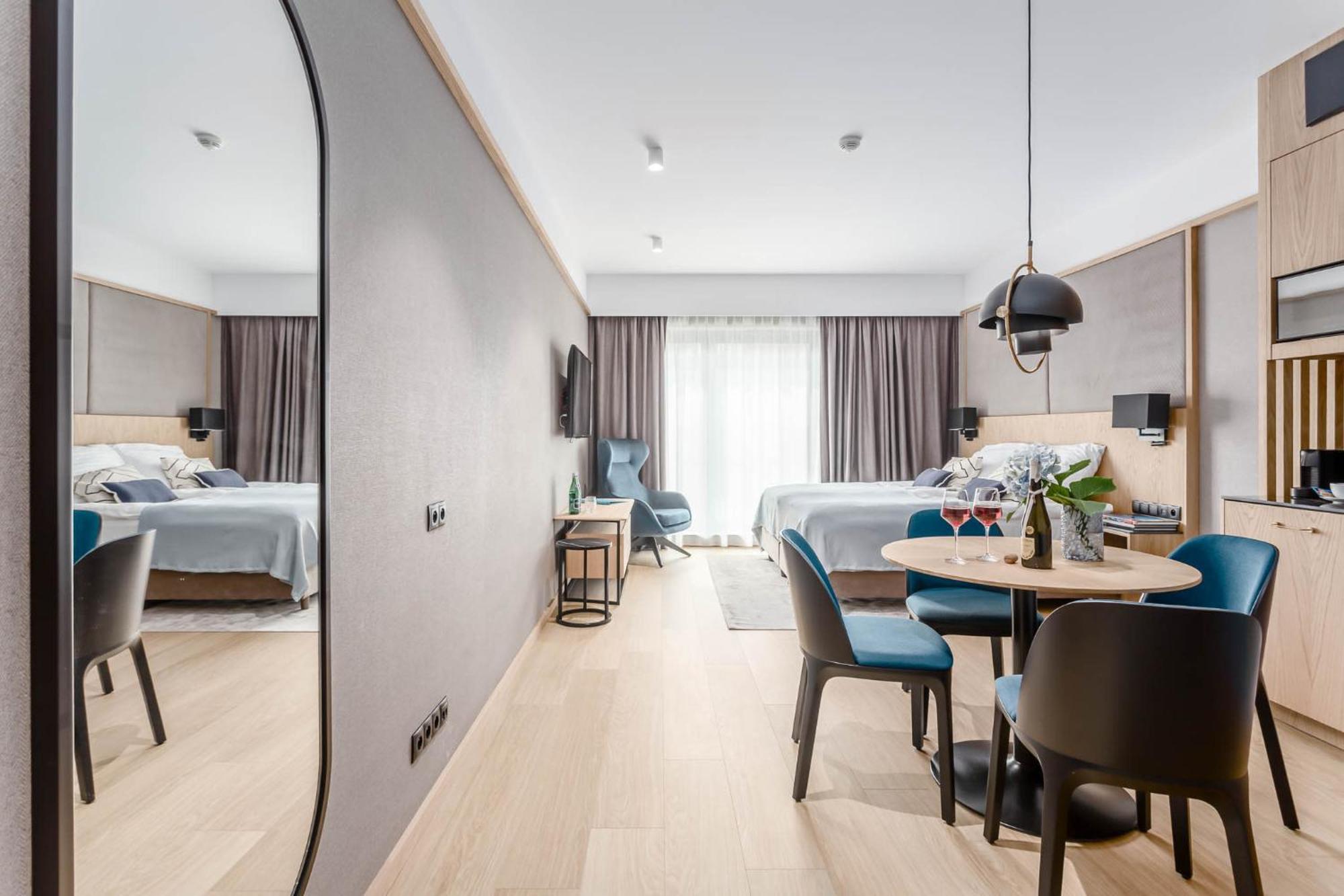 Deo Plaza - Apartamenty W Sercu Gdanska By Rent Like Home Esterno foto