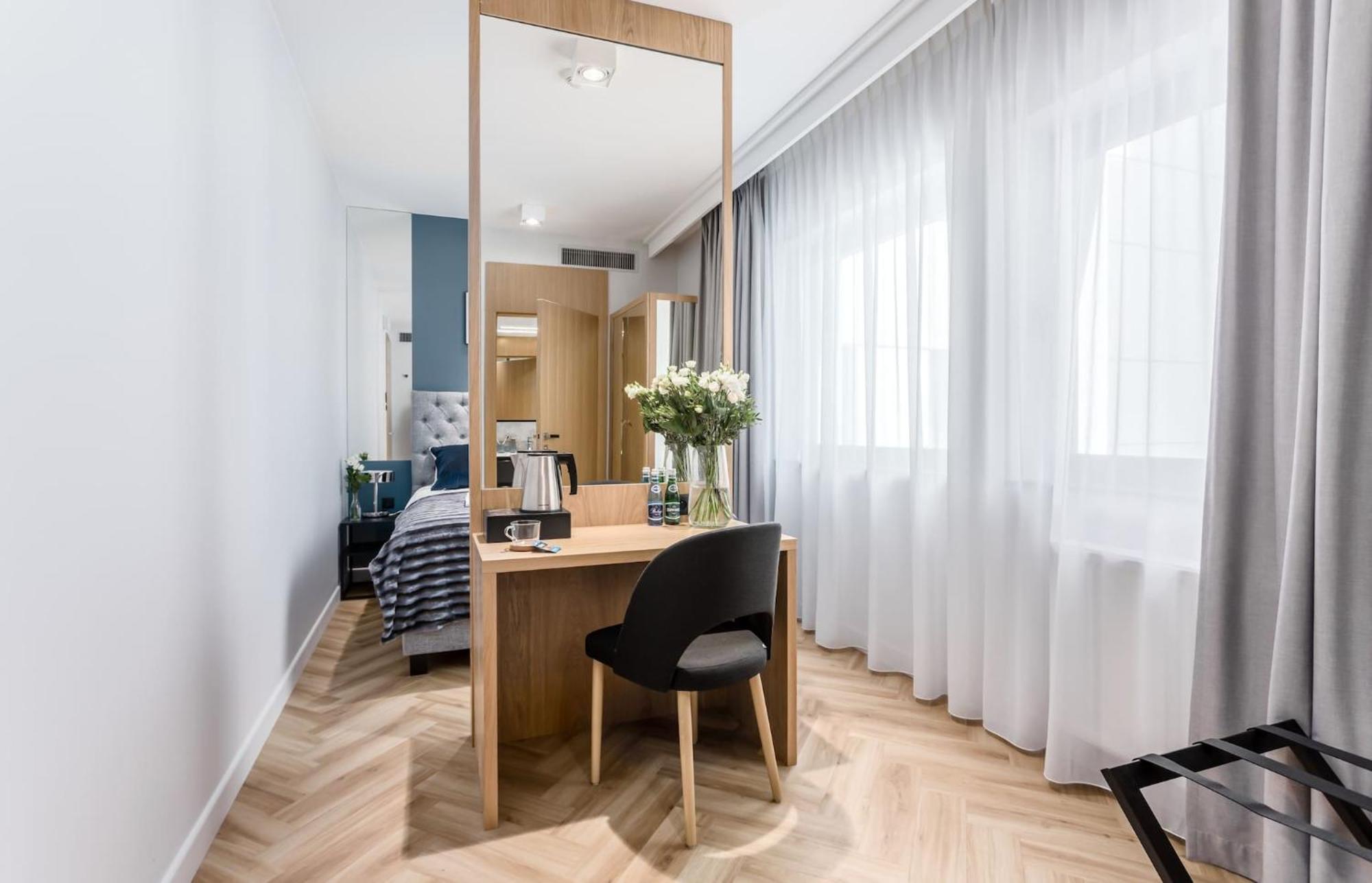 Deo Plaza - Apartamenty W Sercu Gdanska By Rent Like Home Esterno foto