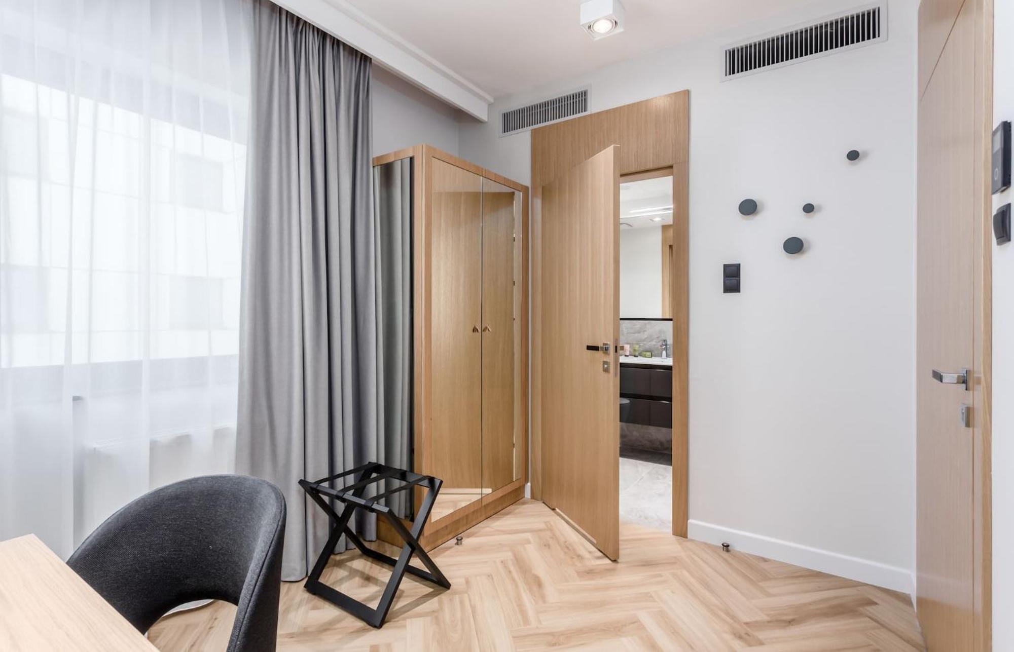 Deo Plaza - Apartamenty W Sercu Gdanska By Rent Like Home Esterno foto